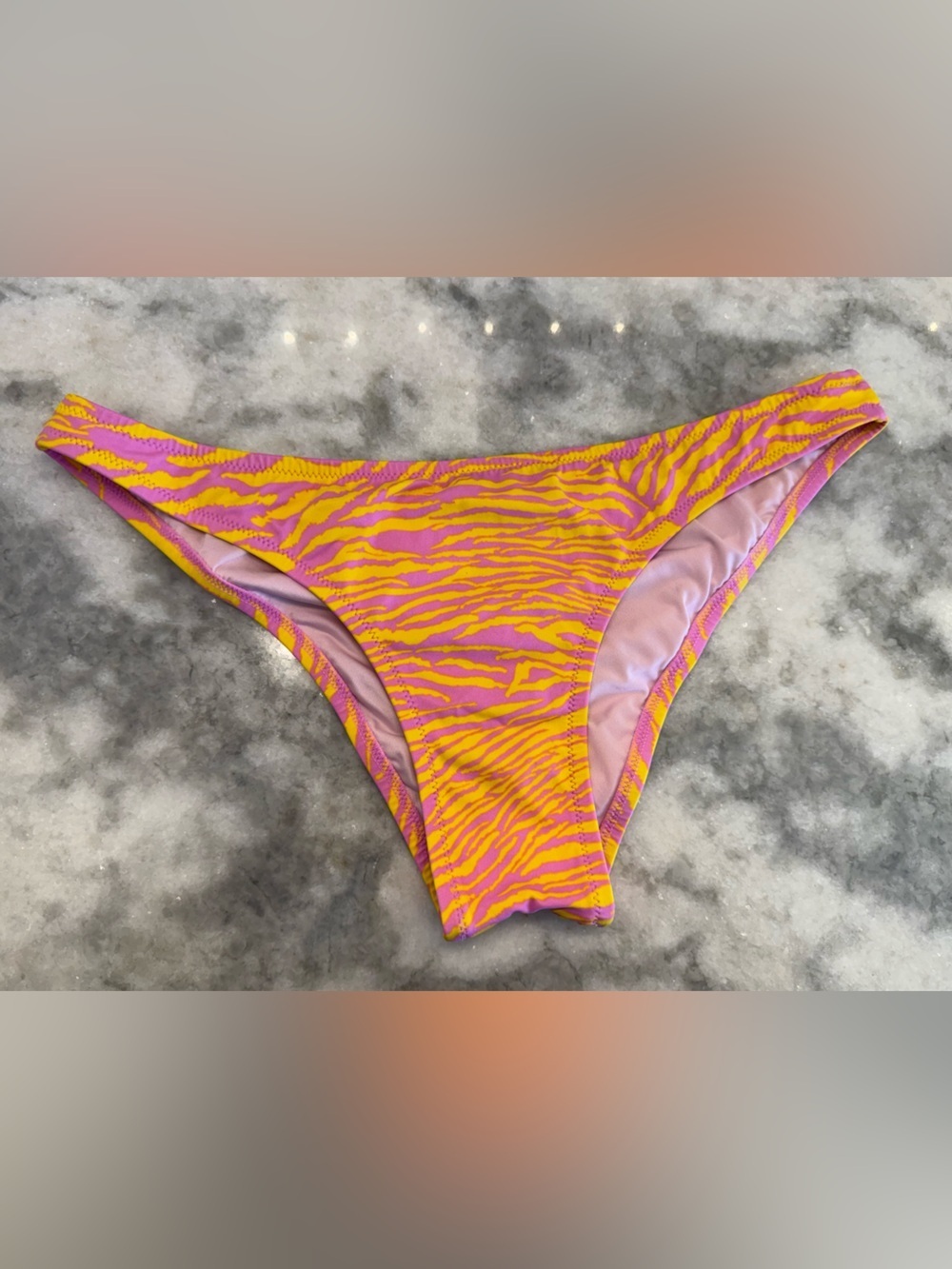 NWOT Victoria’s Secret Pink Yellow Zebra Print Bikini Bottom L Animal Print